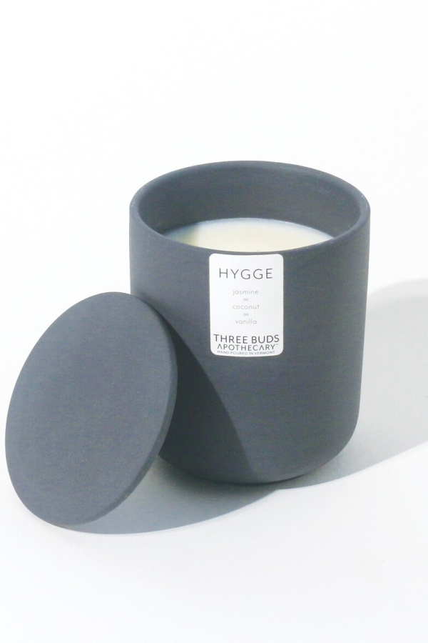 Three buds Apothecary Soy Candles: Amazing gift in the most delicious scents