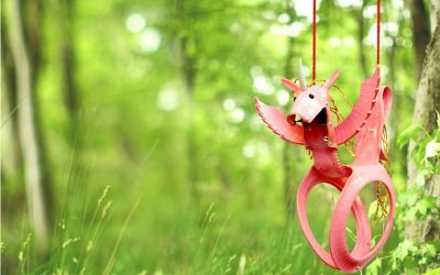 6 of the coolest backyard swings to turn your yard into a playground