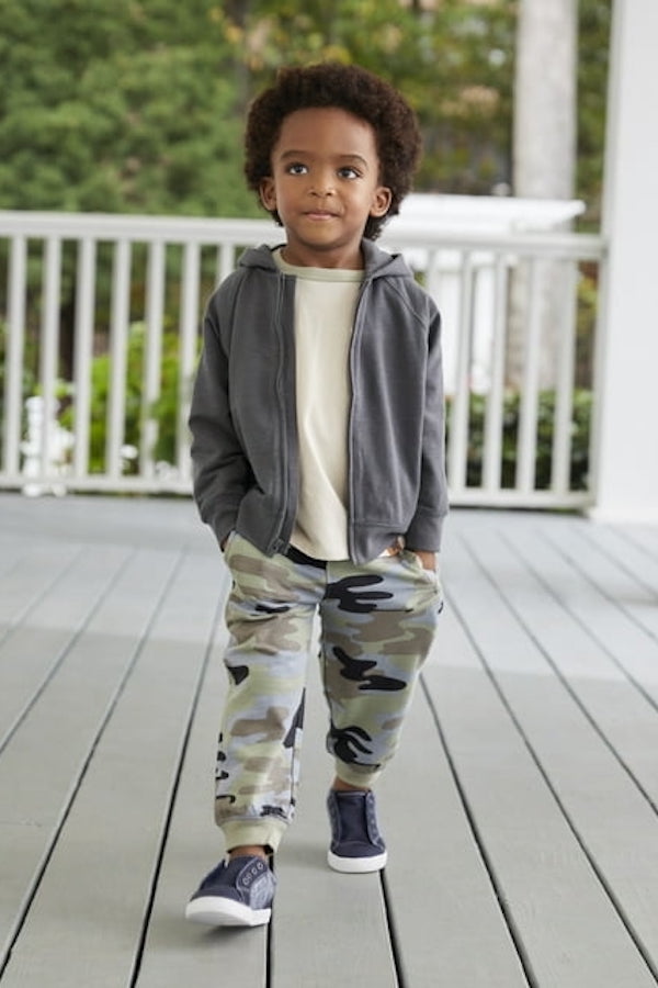 Cute clothes at great prices: Best gifts for 3 year olds