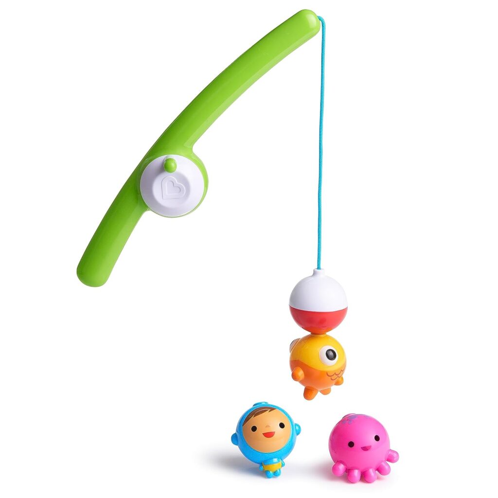 Best gifts for one year olds: This affordable magnetic bath fishing set by Munchkin