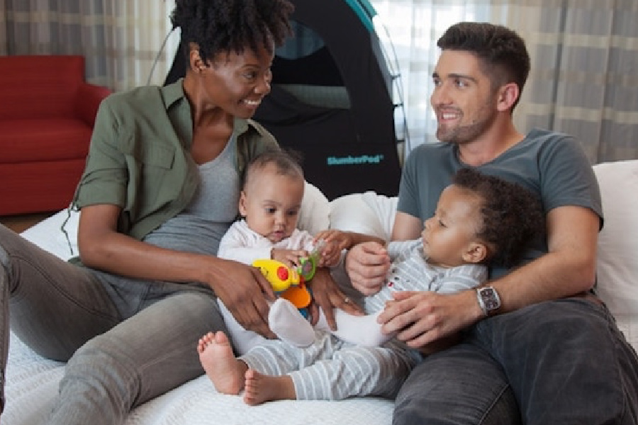 7 smart tips for staying in a hotel with toddlers. (Real tips, not those ridiculous TikTok hacks)