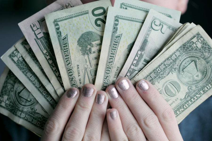7 quick things you can do right now to save money and manage money better in 2023