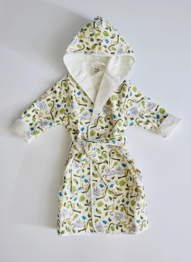 Kids luxury monkey print bathrobe from Timo & Violet | Cool gifts for 3-year-olds Kids luxury monkey print bathrobe from Timo & Violet | Cool gifts for 3-year-olds