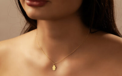Symbolic keepsake jewelry for graduates: 7 thoughtful gifts with 7 meanings