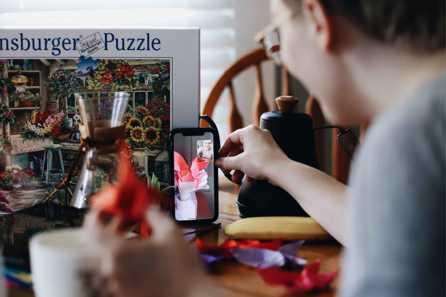 What to send loved ones spending Thanksgiving alone, so you feel just a little more together.